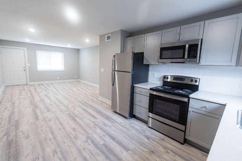 Kansas City Apartment: 6013 King street