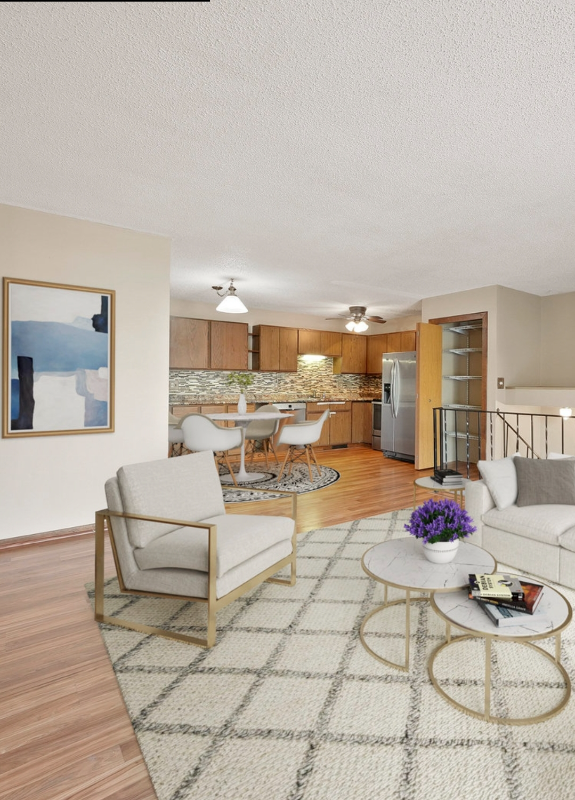 OAKDALE House: 1707 Hallmark Ave N