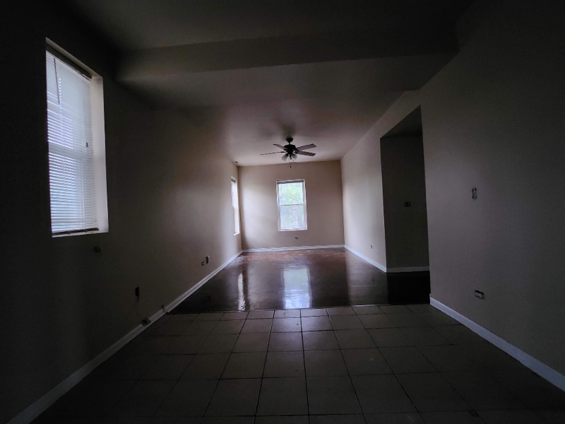 Chicago Apartment: 7016 S Sangamon St