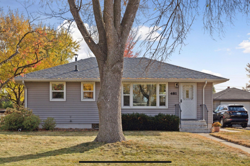 New Brighton House: 481 10th Ave NW
