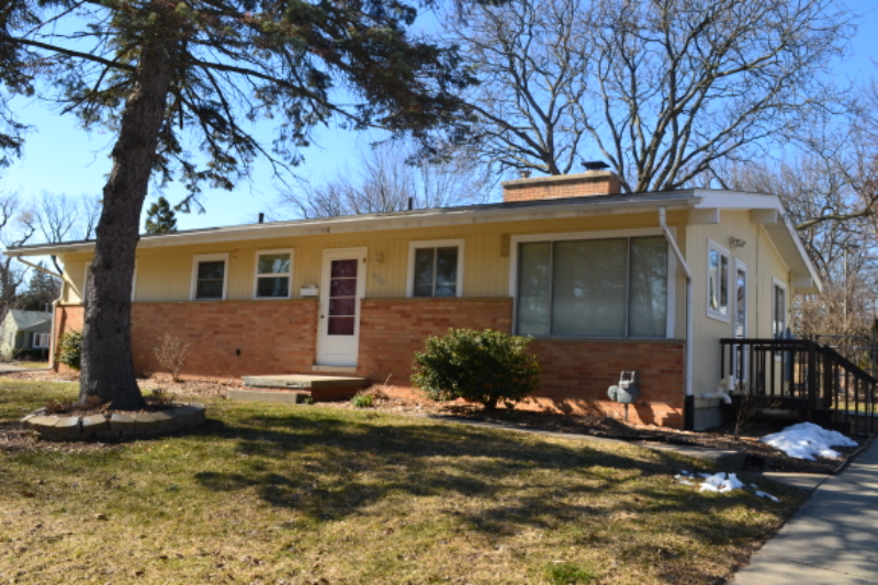 Ann Arbor House: 930 Sherwood St