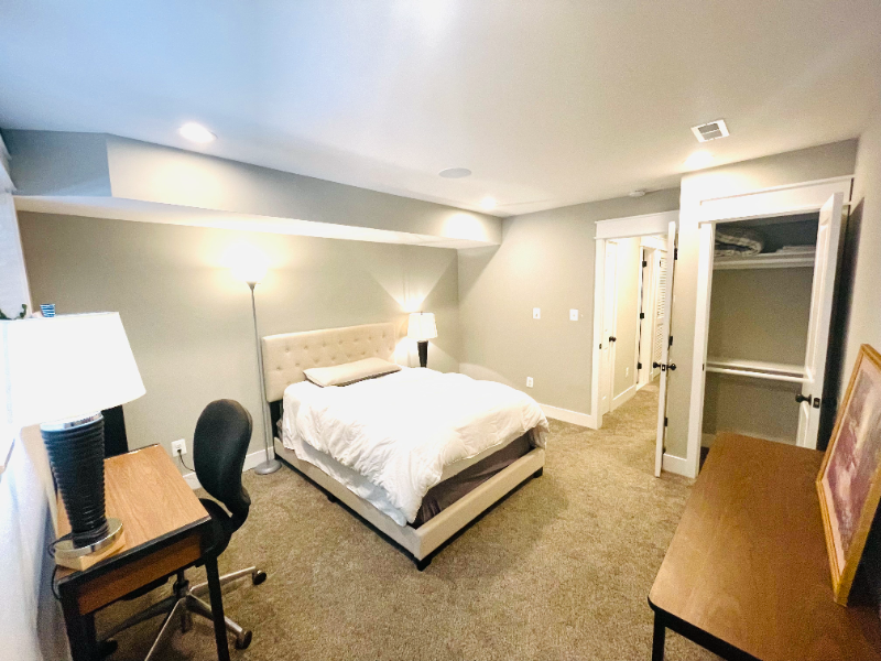 Baltimore Townhome: 3405 - LL Back of House Room