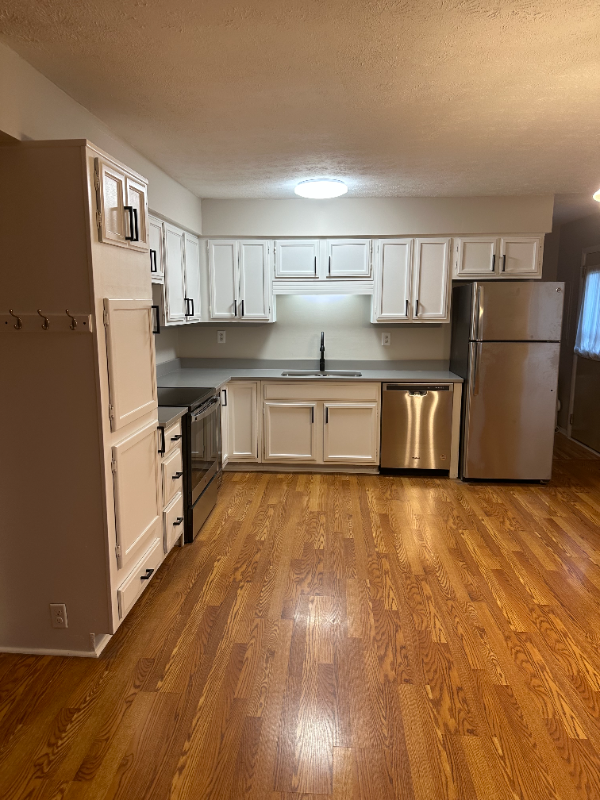 Lafayette House: 1213 S 19th St