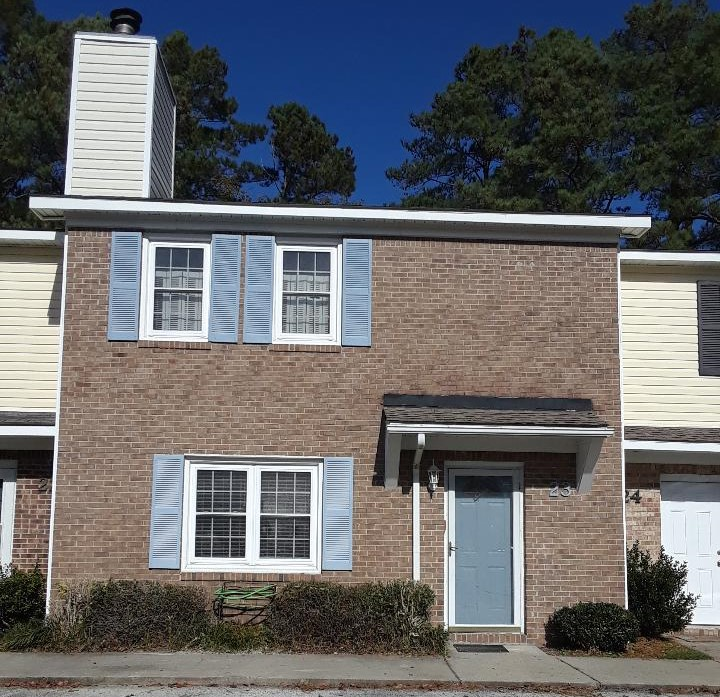 Havelock Townhome: 23 Donnell Avenue