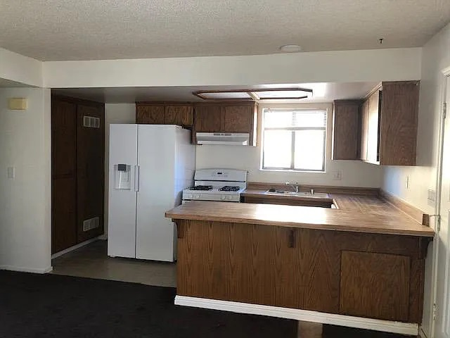 California City Apartment: 9725 N Loop Blvd