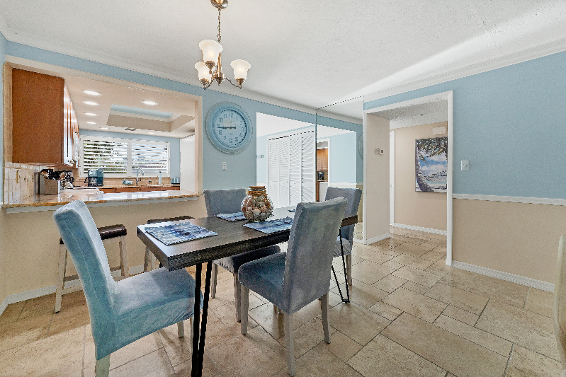 Sarasota Condo: 6703 Midnight Pass Rd