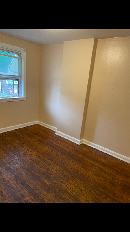 Chester Townhome: 2605 Swarts street