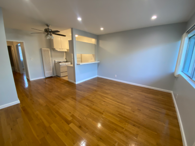 Sherman Oaks House: 4660 Kester Ave