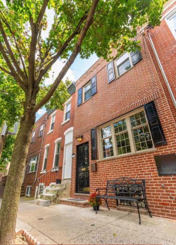 Philadelphia House: 1318 Dickinson