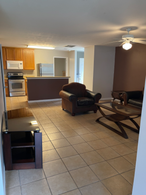 Prairie View House: 23257 Richards Rd