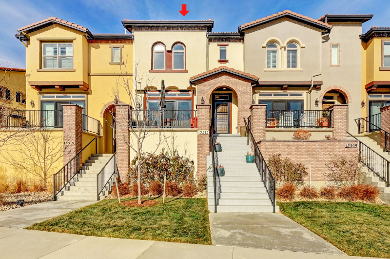 Lakewood Townhome: 15515 W Washburn Ave