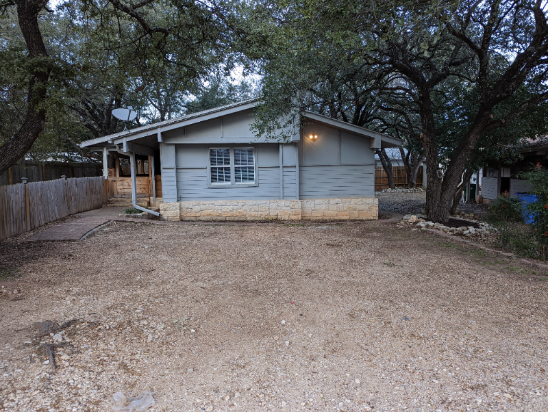 Jonestown House: 11529 Main Street