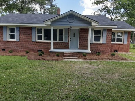 Albany House: 2014 N Harding