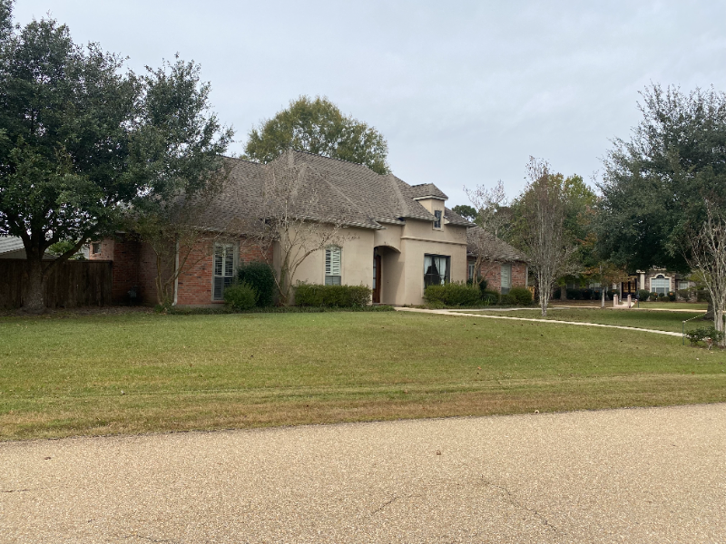 Covington House: 424 Place Saint Charles