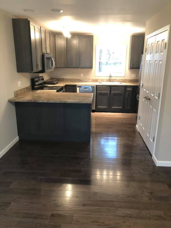 Huntington Apartment: 1355 Charleston Ave