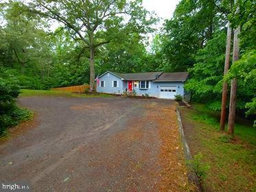 Mechanicsville House: 26177 S Sandgates Rd