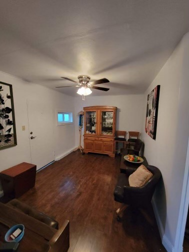 Hayward Multiplex: 25386 Uvas Ct