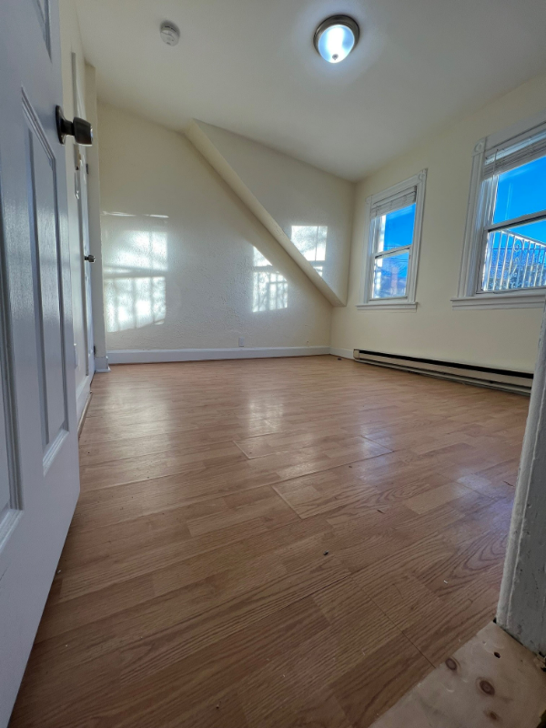 Weehawken Multiplex: 42 highwood Ter