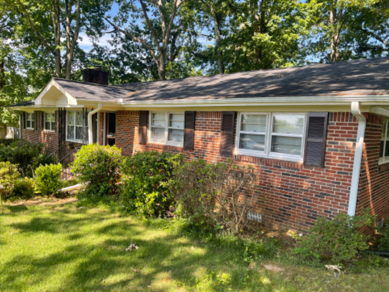 Florence House: 2040 Alpine Dr