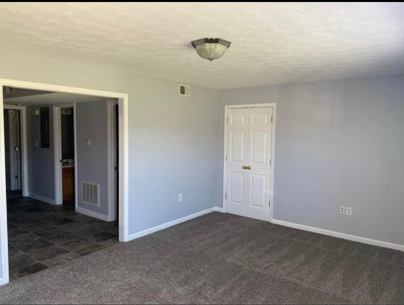 Radcliff Apartment: 106 Kenilworth Court