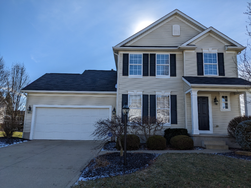 Canal Fulton House: 9786 Emerald Ridge Avenue Northwest