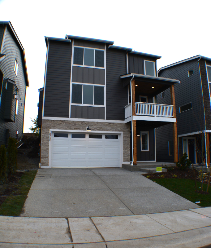 Marysville House: 8732 68TH Place NE