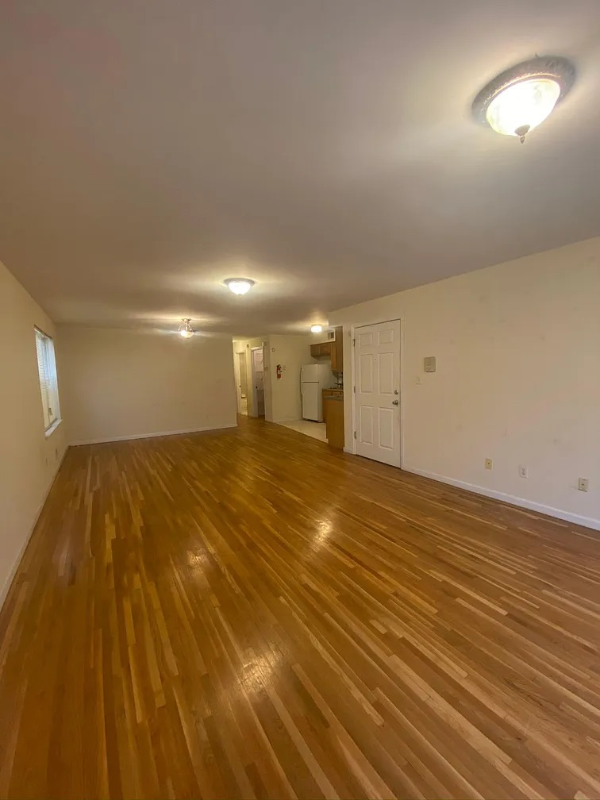 Newark Multiplex: 275 Ridgewood Ave