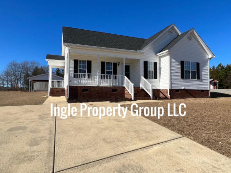 Angier House: 54 Packhouse ct