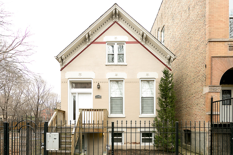 Chicago Apartment: 1245 N Campbell Ave Apt 2