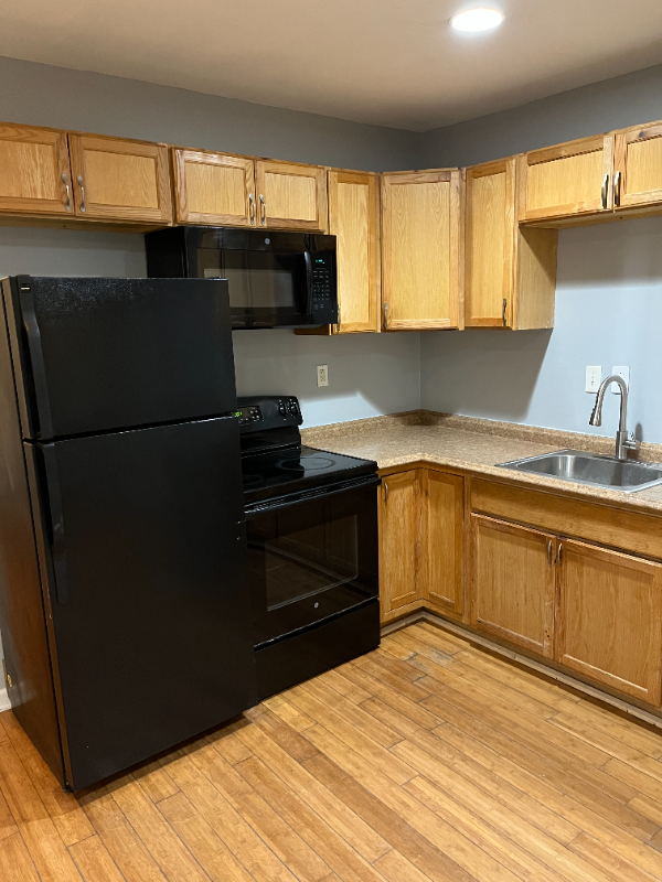 PHILADELPHI Townhome: 1928 W DIAMOND ST