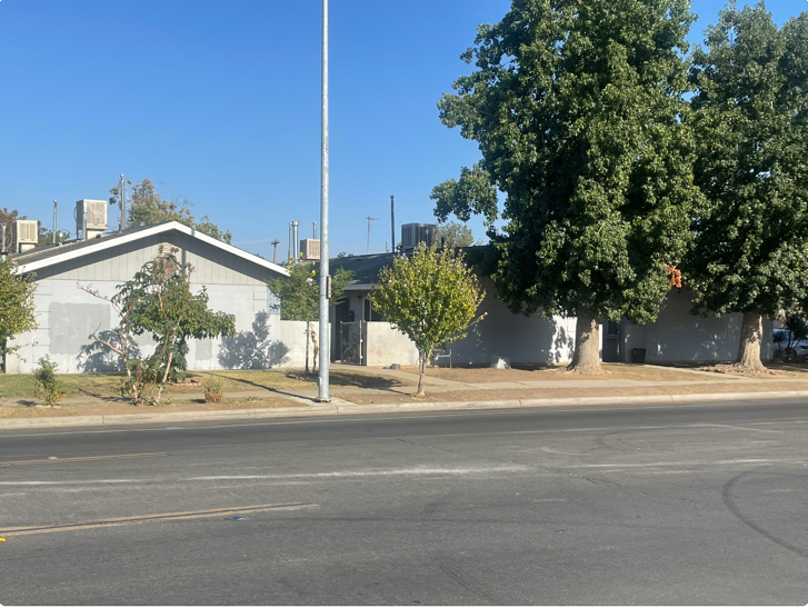 Fresno Apartment: 927 S Thorne Ave