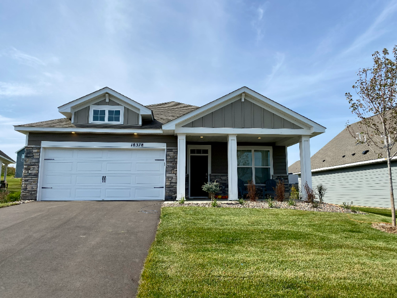 Lakeville House: 18378 Hamby Way
