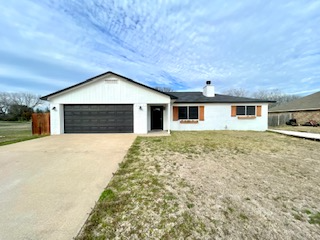 Woodway House: 396 Fernwood
