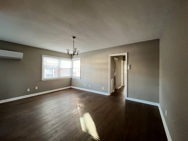 Evansville Apartment: 538 S Spring Street