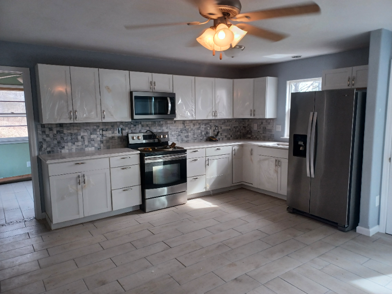 Lampe House: 70 Dollar Lane