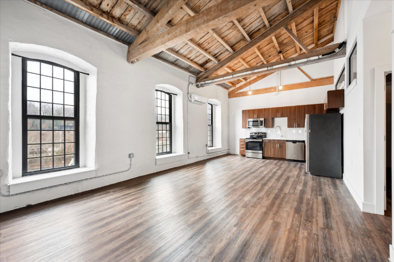 Philadelphia Apartment: 3715 Main Street