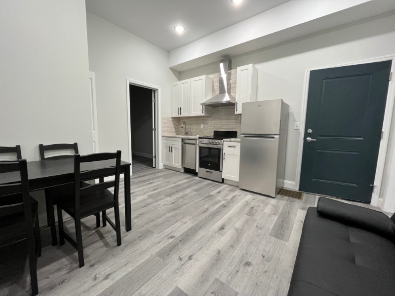 Philadelphia Apartment: 106 S 42nd St