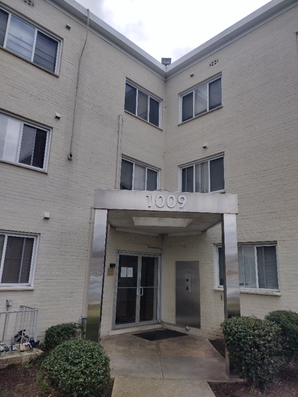 Hyattsville Condo: 1009 Chillum Road