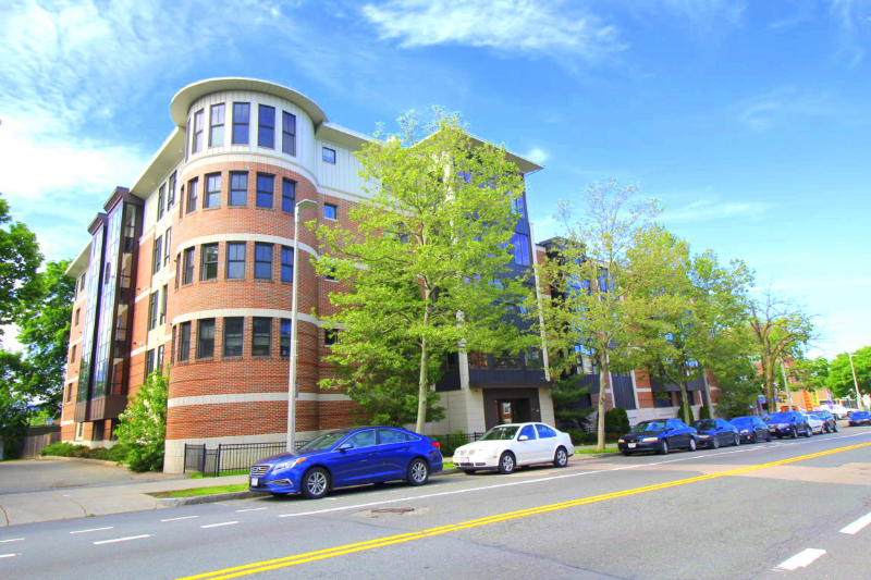 Boston Condo: 533 Cambridge St