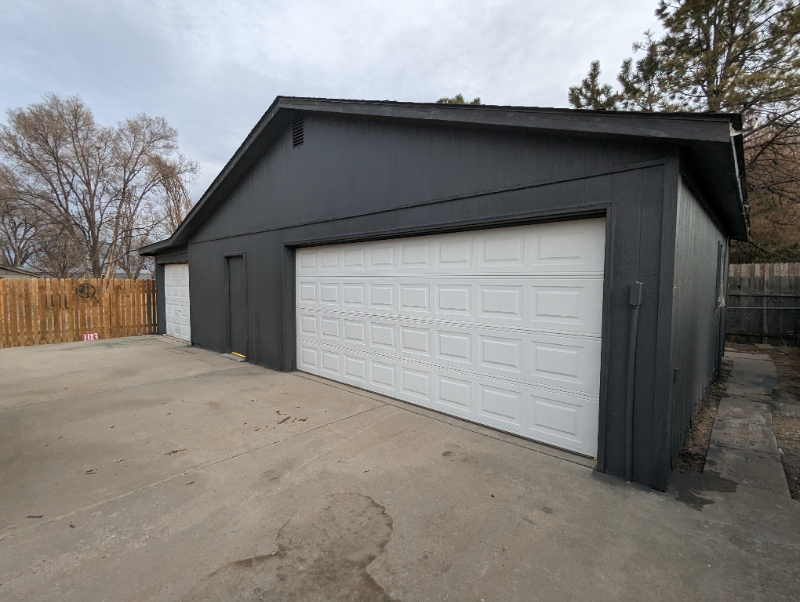 pueblo House: 2424 kara ct