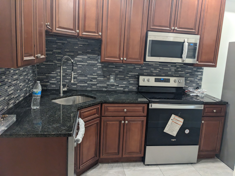 Clairton Apartment: 518 N. State Street