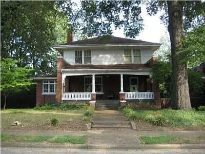 Chattanooga House: 110 Morningside Drive