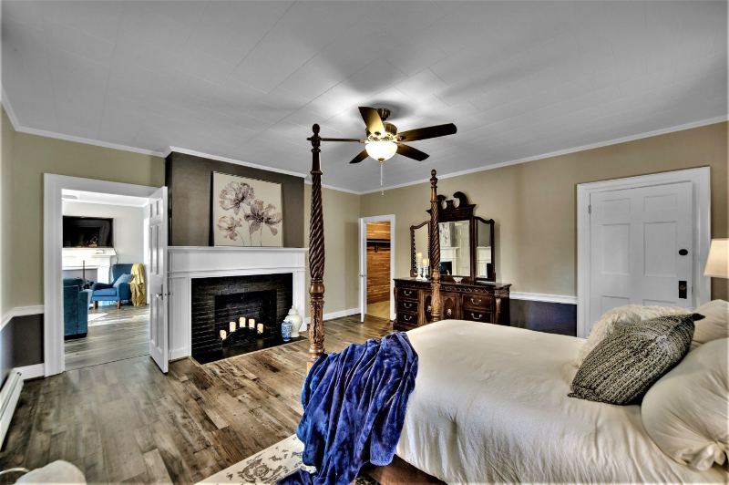Brunswick Apartment: 42 Federal Street