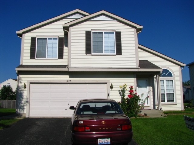 Waukegan House: 1072 S. Pleasant Hill Gate