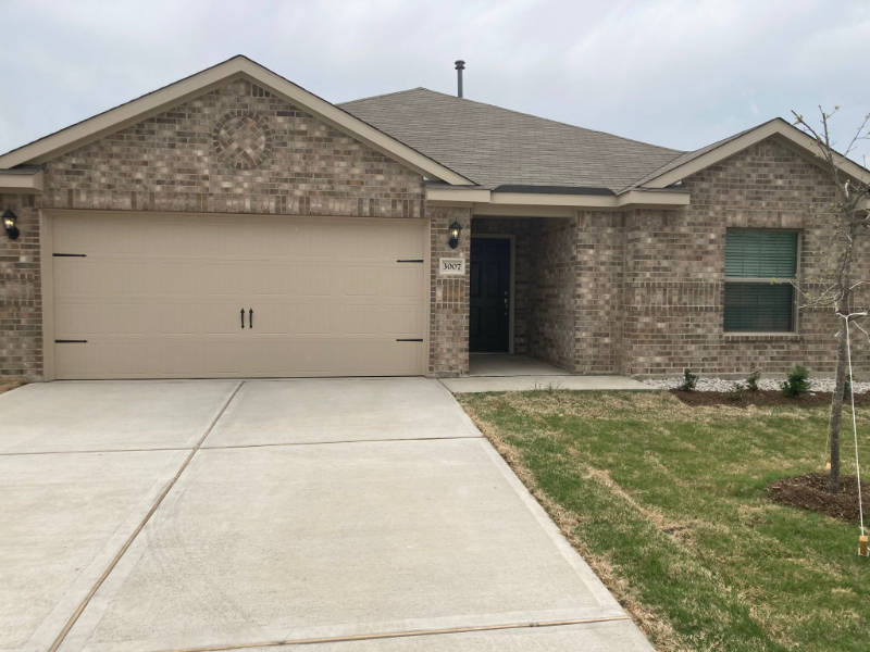 Forney House: 3007 Boran Dr