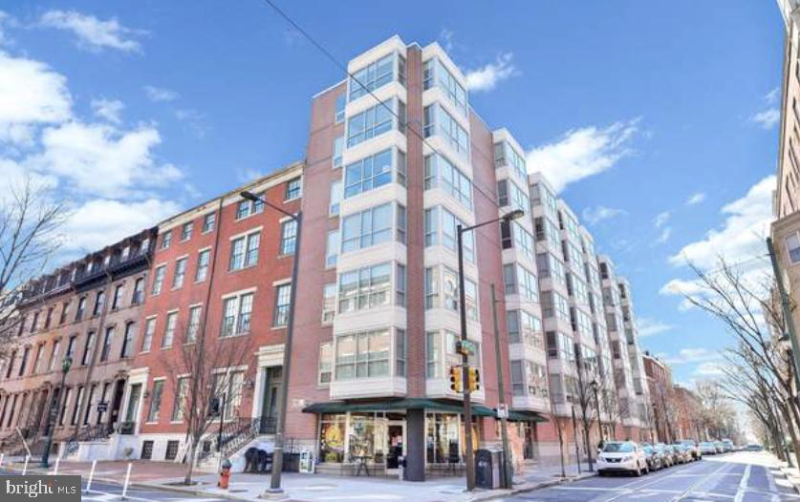 Philadelphia Condo: 301 S 11th St