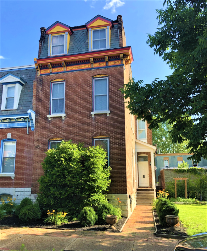 Saint Louis Multiplex: 715 Lami St