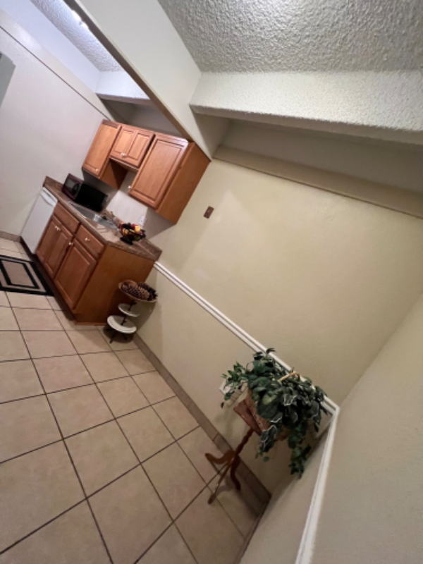 Englewood Condo: 800 W Belleview Ave