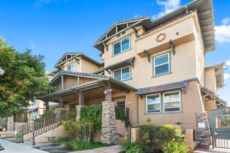 San Jose Townhome: 108 Balbach Street