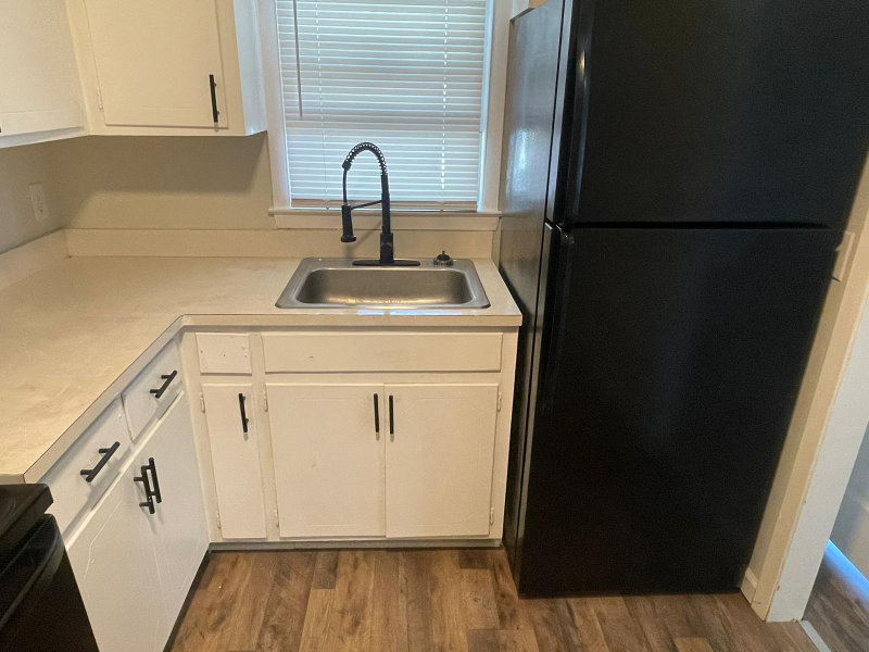 Union Apartment: 317 W South St